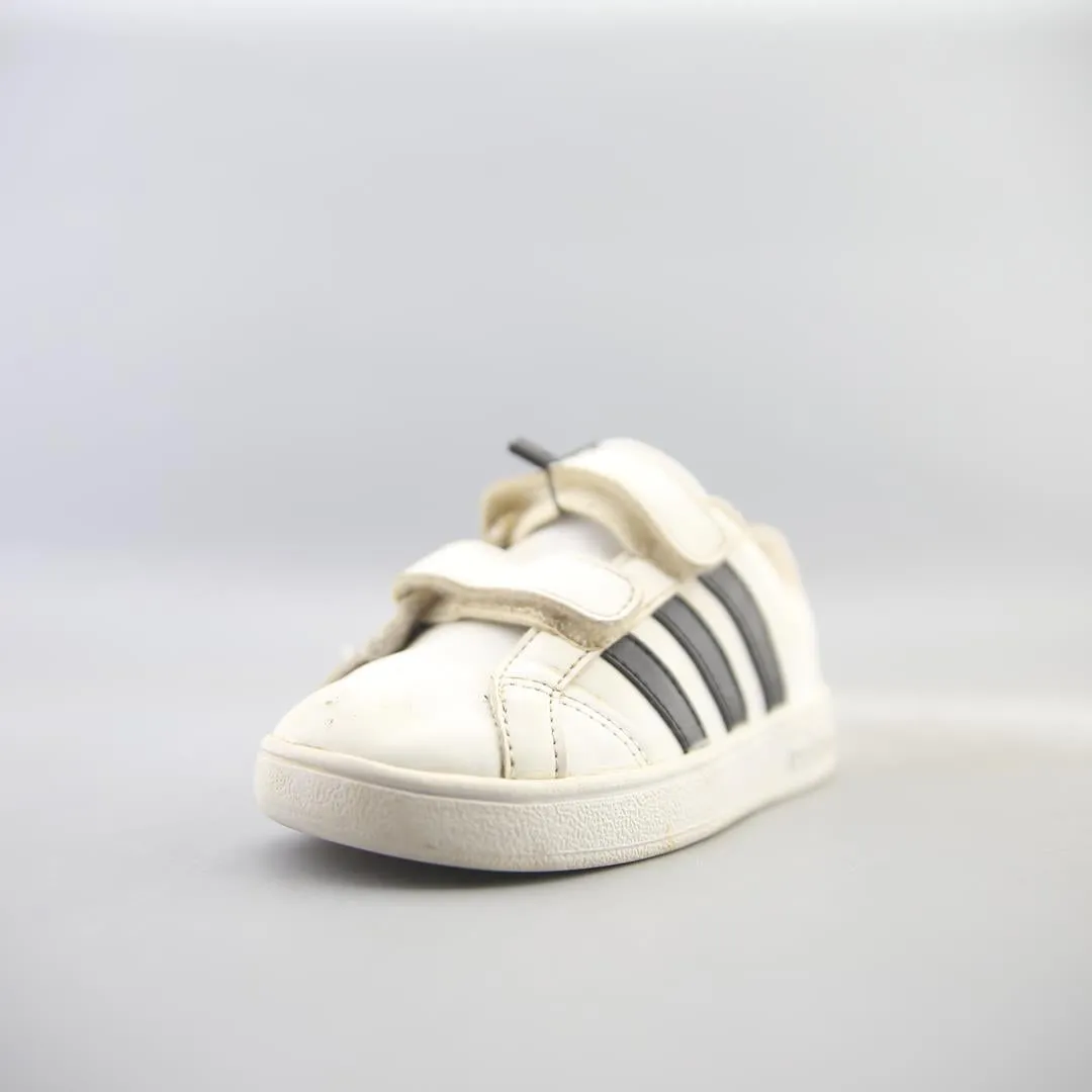 ADIDAS  HOOPS 2.0 CMF