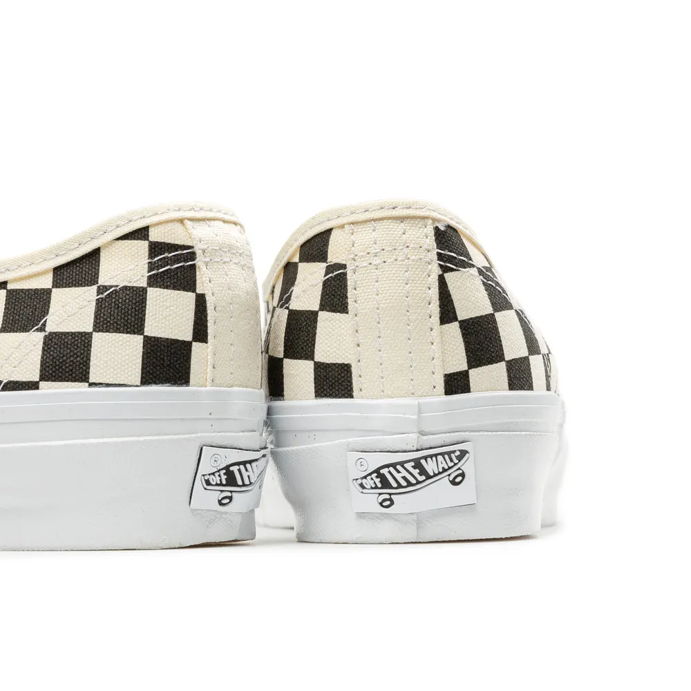 Authentic Reissue 44 | Black White
