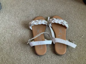 Bebe size 3 glitter  sandals , Shoes 3 (Kids:4-8yr)
