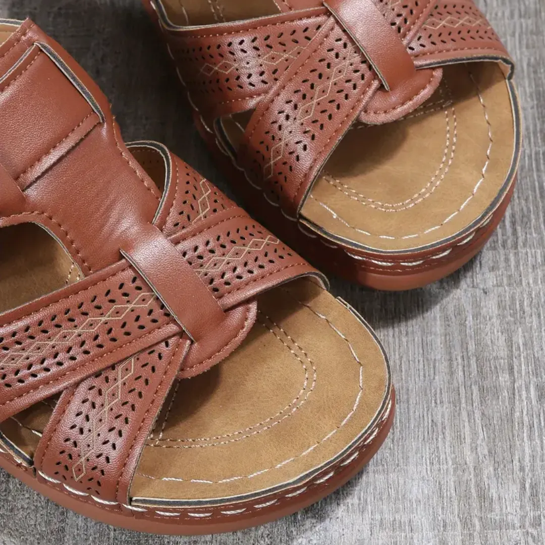 Blisscomfy Arch Support Criss Cross Strap Slide Sandals