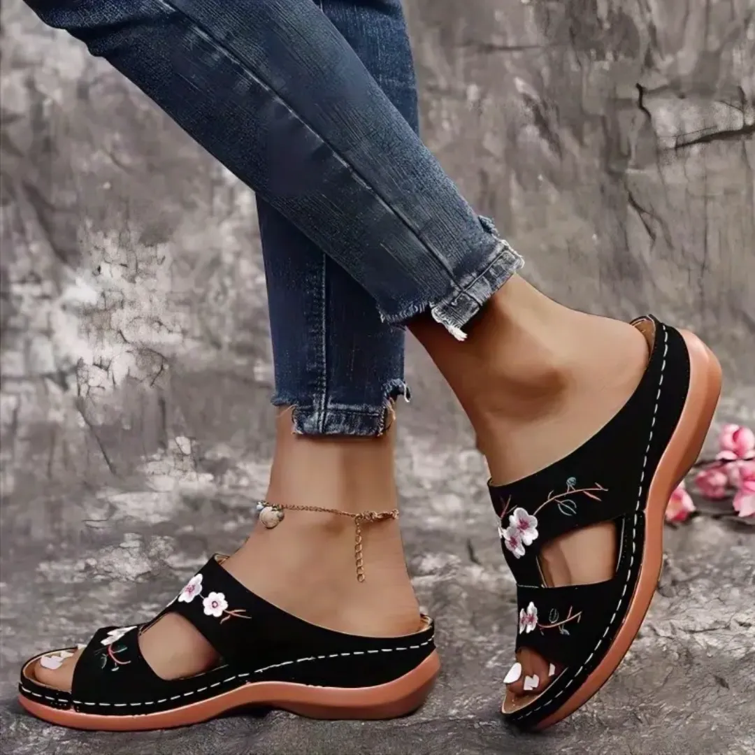 Blisscomfy Arch Support Floral Embroidered Slide Sandals