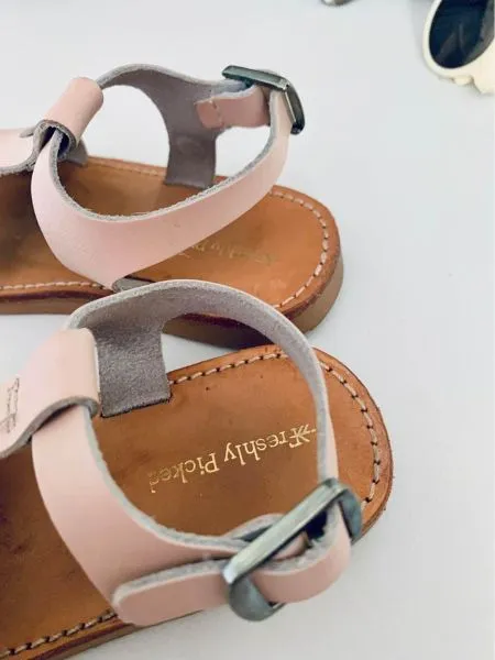 Freshly Picked Blush Malibu Sandals Size 6, Shoes 6 (Walkers:12-24 mth)