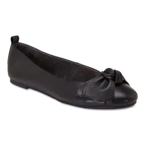 Gabby Flat in Black Leather