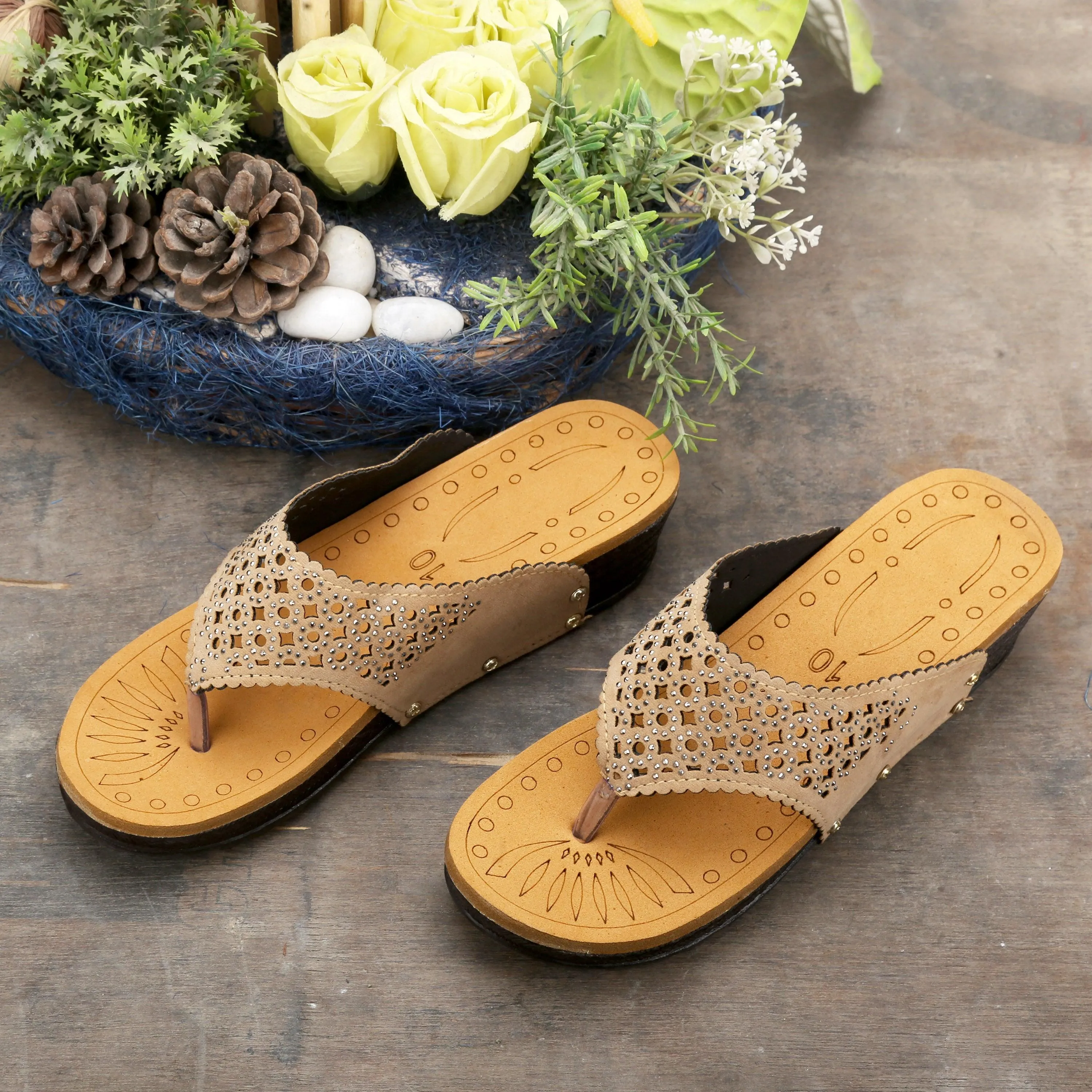 Gigantic wedges stylish sandals for women and girls.