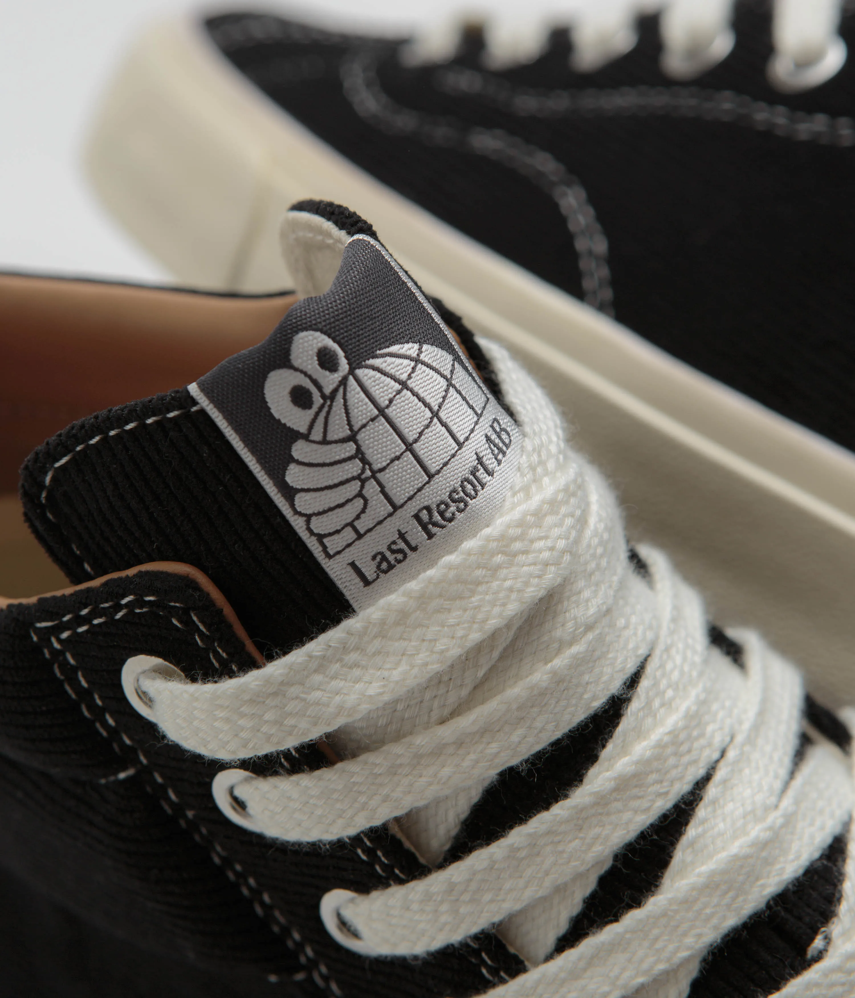 Last Resort AB VM003 Hi Cord Shoes - Black / White