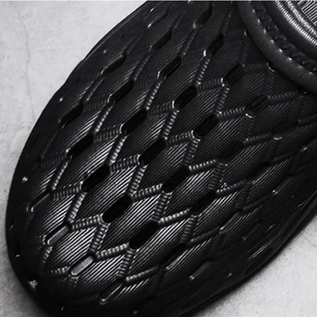 Men's hollow breathable closed toe beach sandals