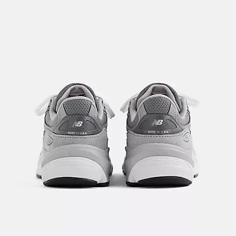 New Balance Men's 990v6 Running Shoes- Grey