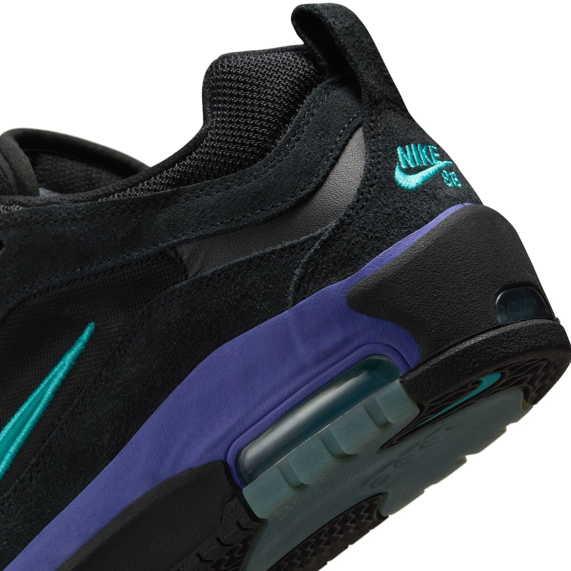 Nike SB - Air Max Ishod Black/Black/Persian Violet/Dusty Cactus