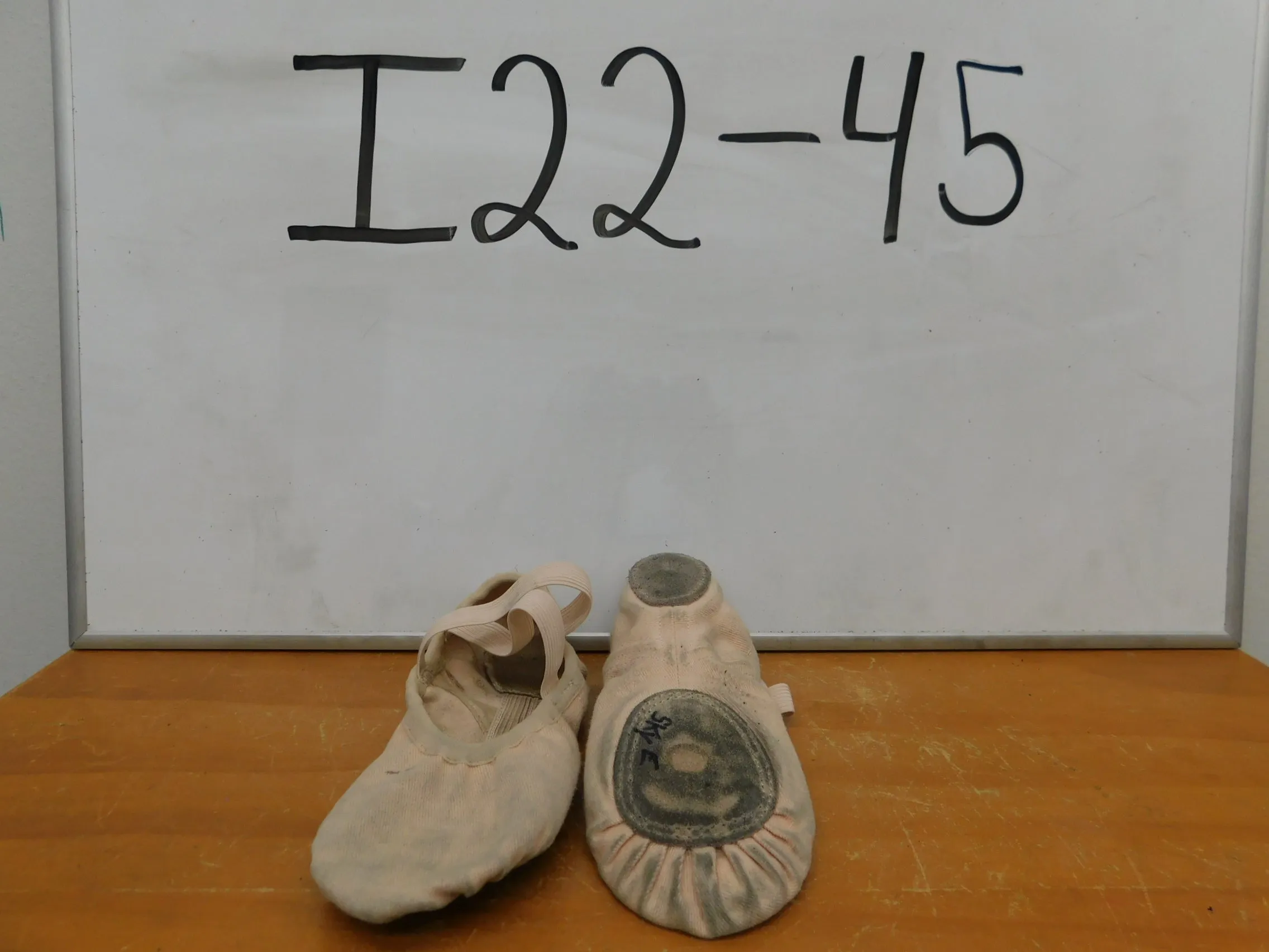 Pre-Owned Ballet Shoes Stelle Little Kid 12M  Canvas  Split Sole