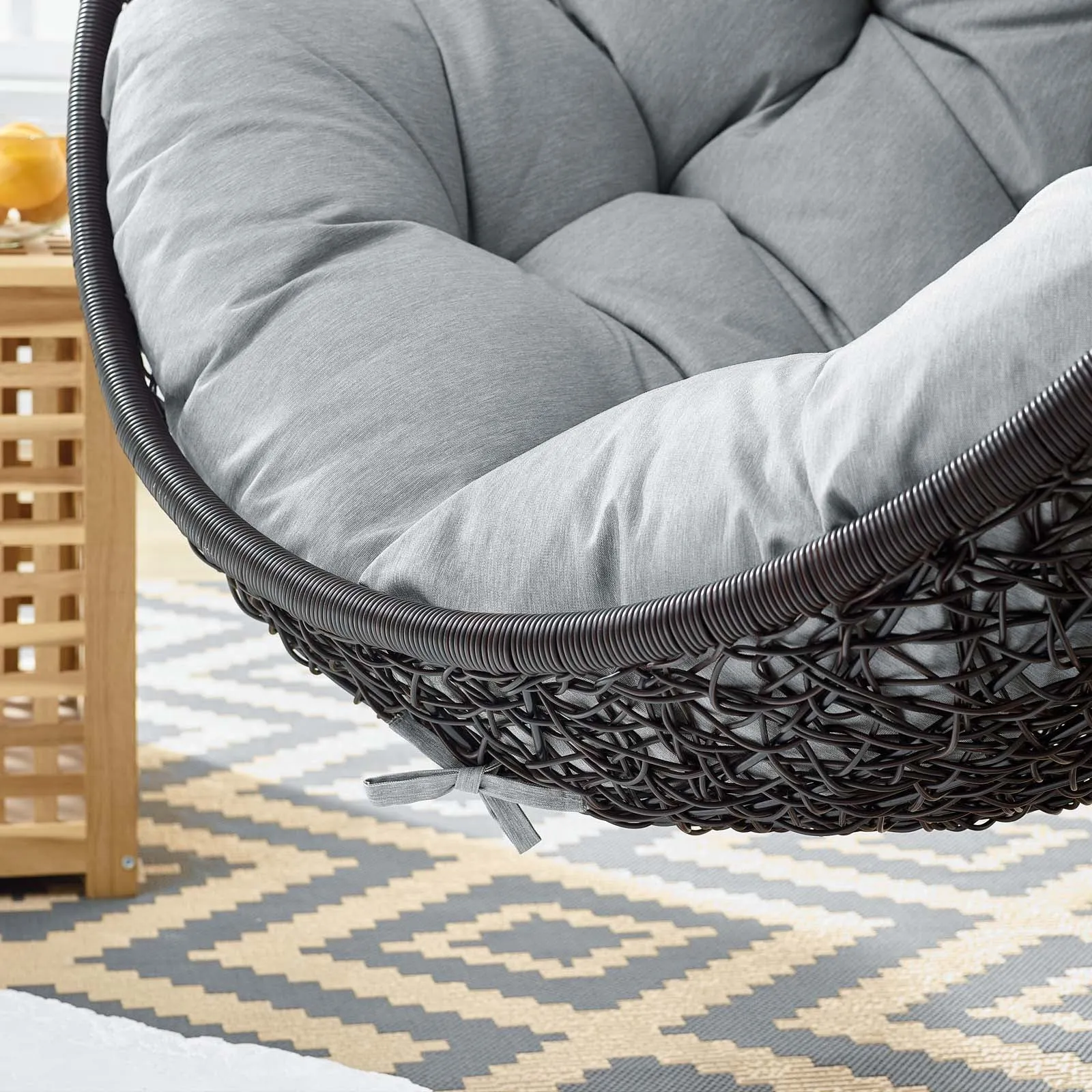 Swing Outdoor Patio Lounge Chair With Stand