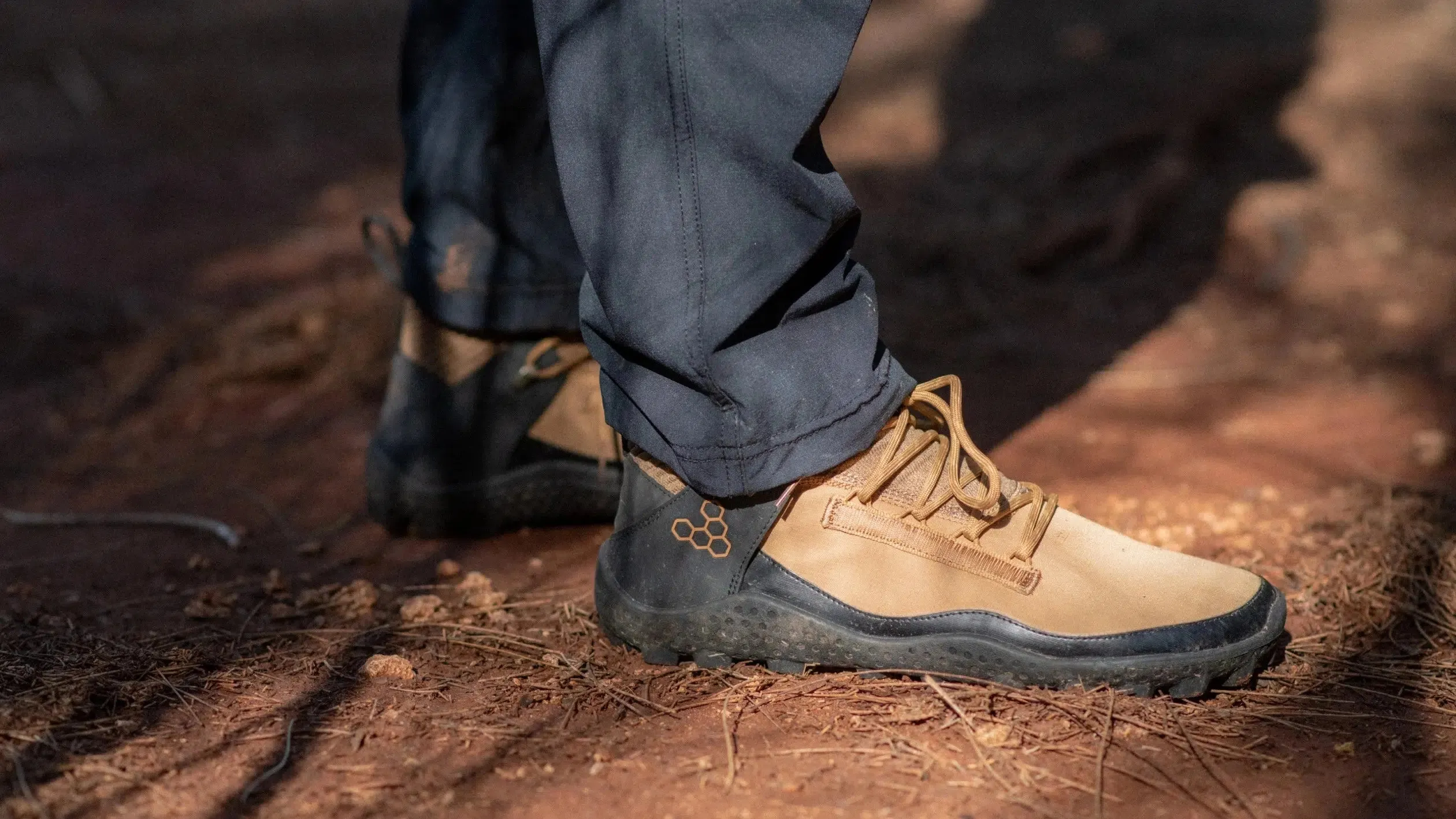 Vivobarefoot Magna Lite WR SG JJF Mens Bone Brown