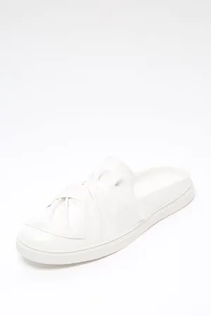 White Flat Knotted Detail Sliders